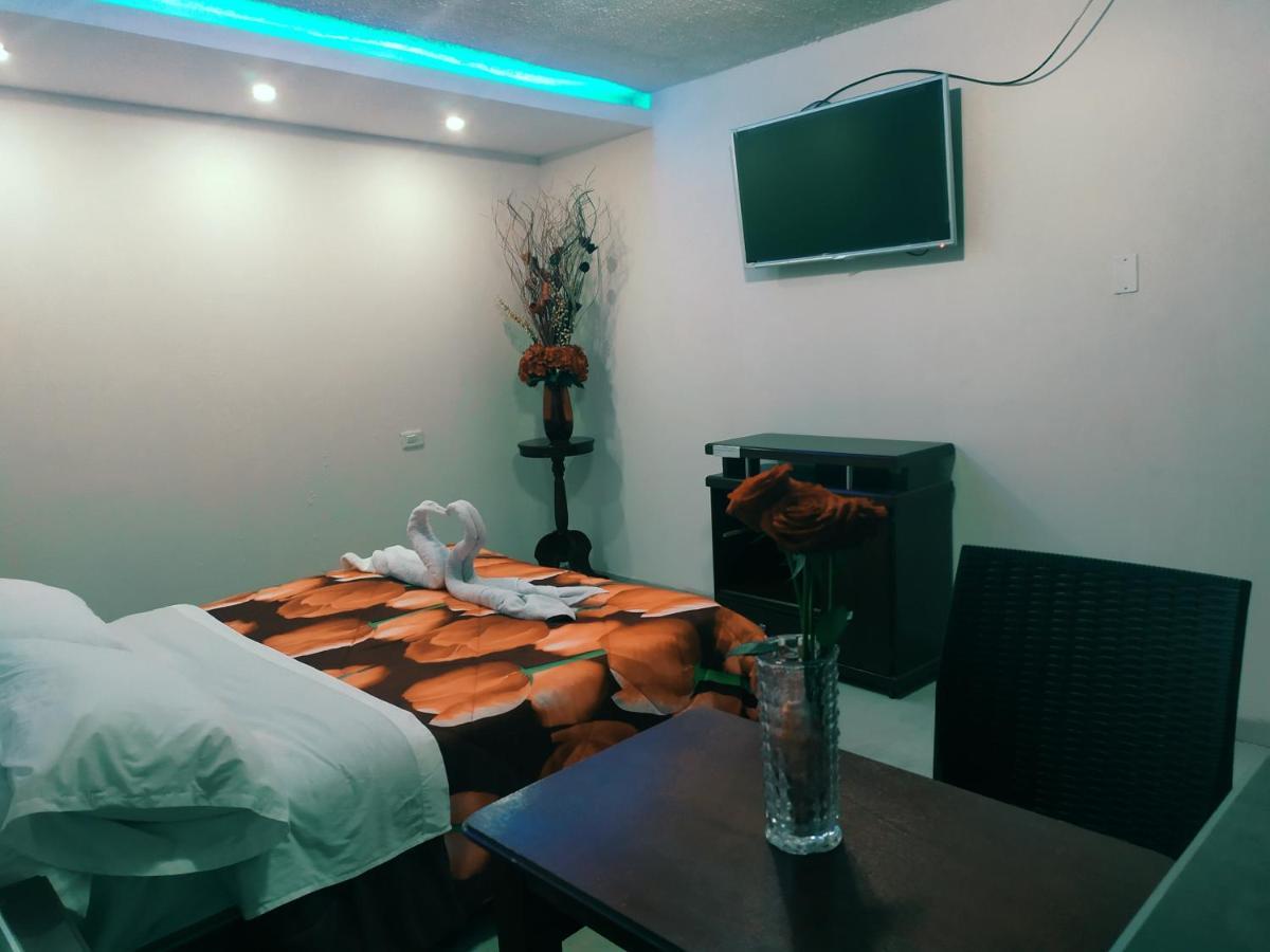 Hostal Ajavi Del Sur Quito Buitenkant foto
